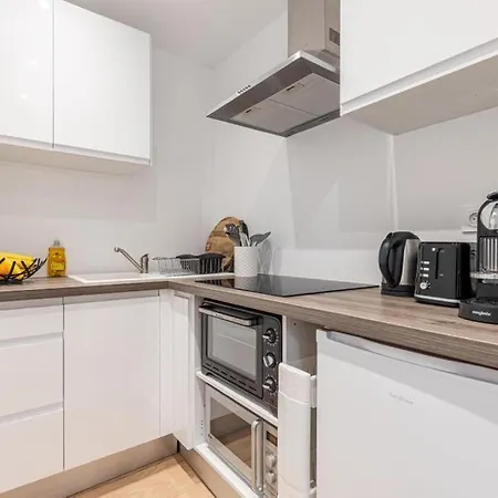 Walesa- Wifi, Ac, 3 Pers Apartment